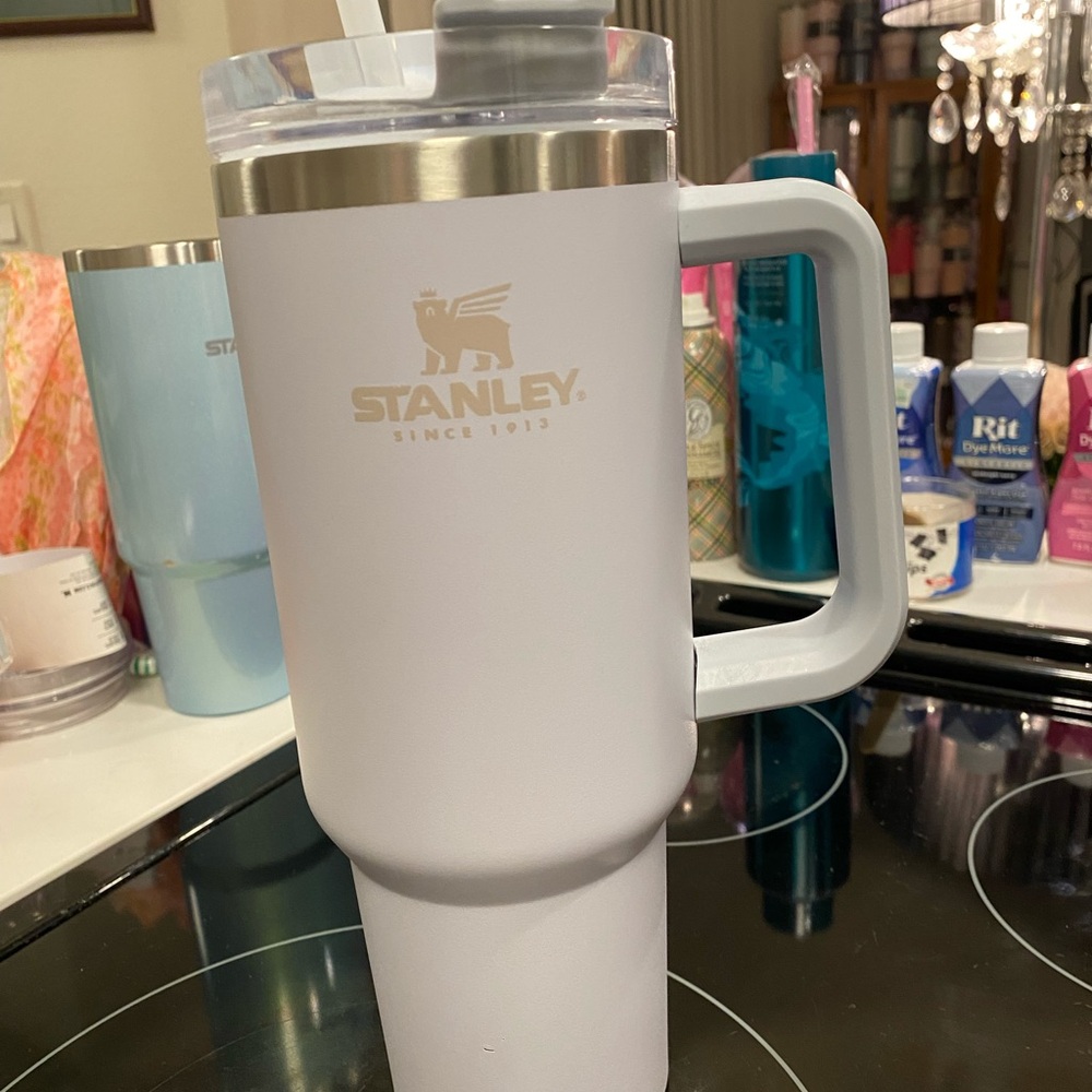 Stanley OG LILAC Tumbler with Handle